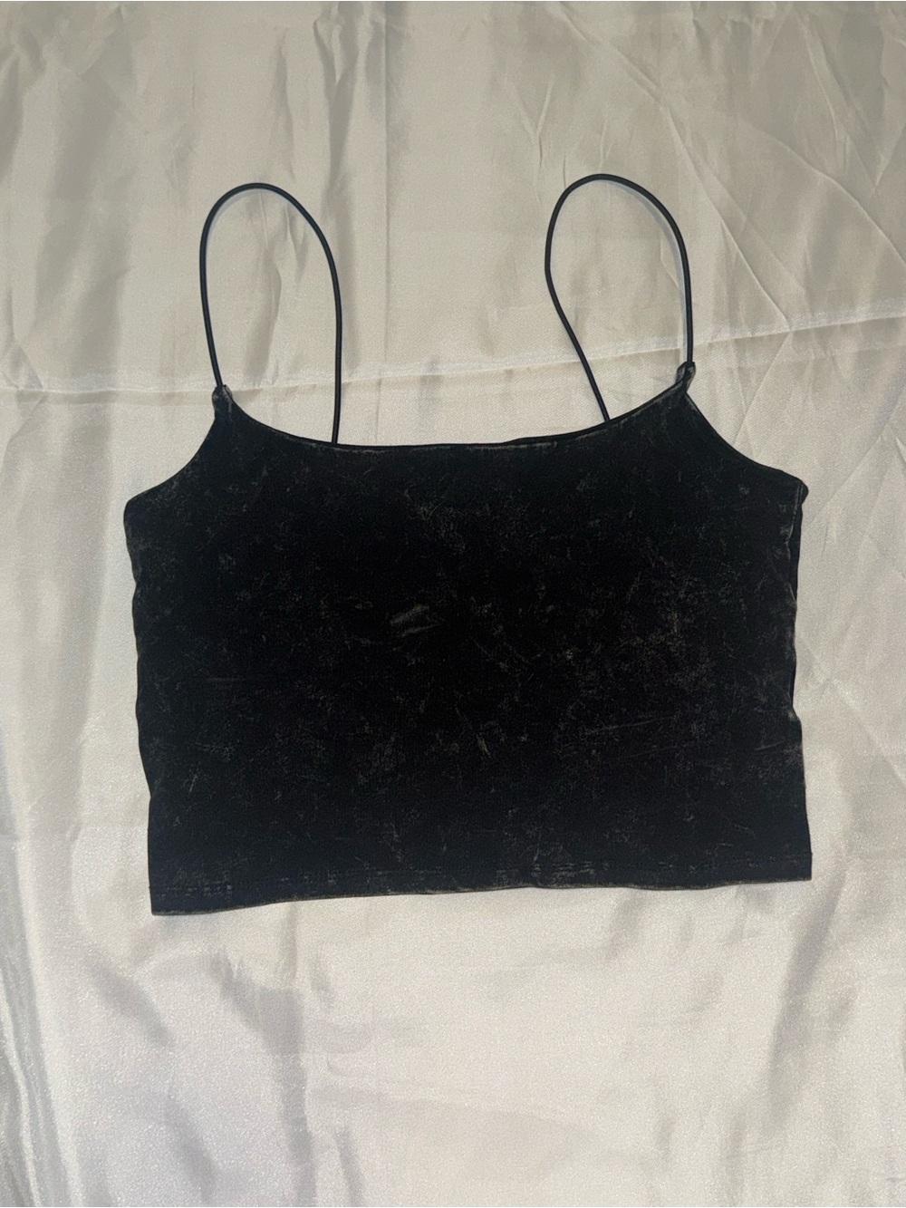 Forever 21 Black Spaghetti Strap Crop Tank 🖤